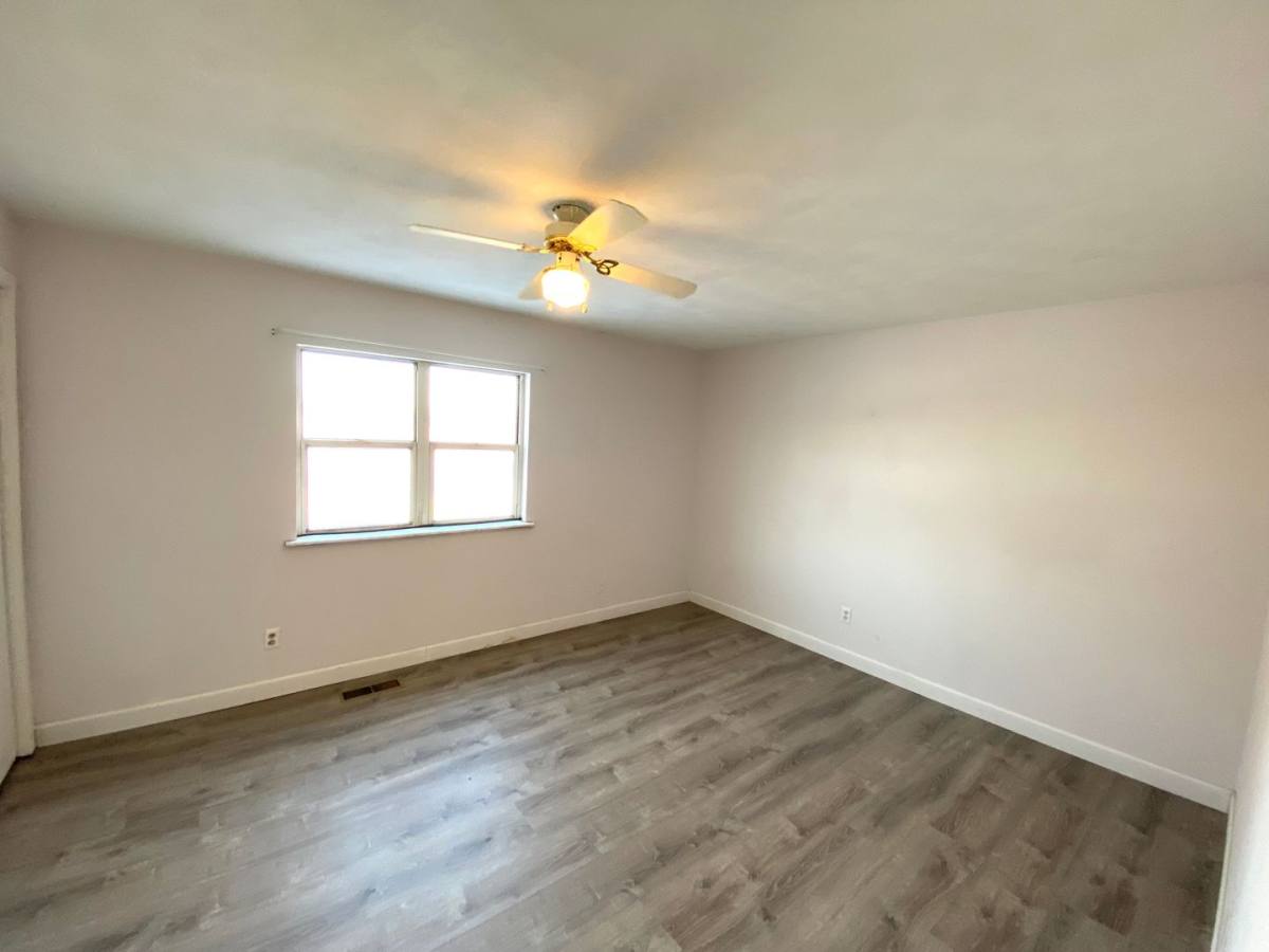 Apartment for rent at 1313 1309 W Chestnut, Chillicothe, IL 61523