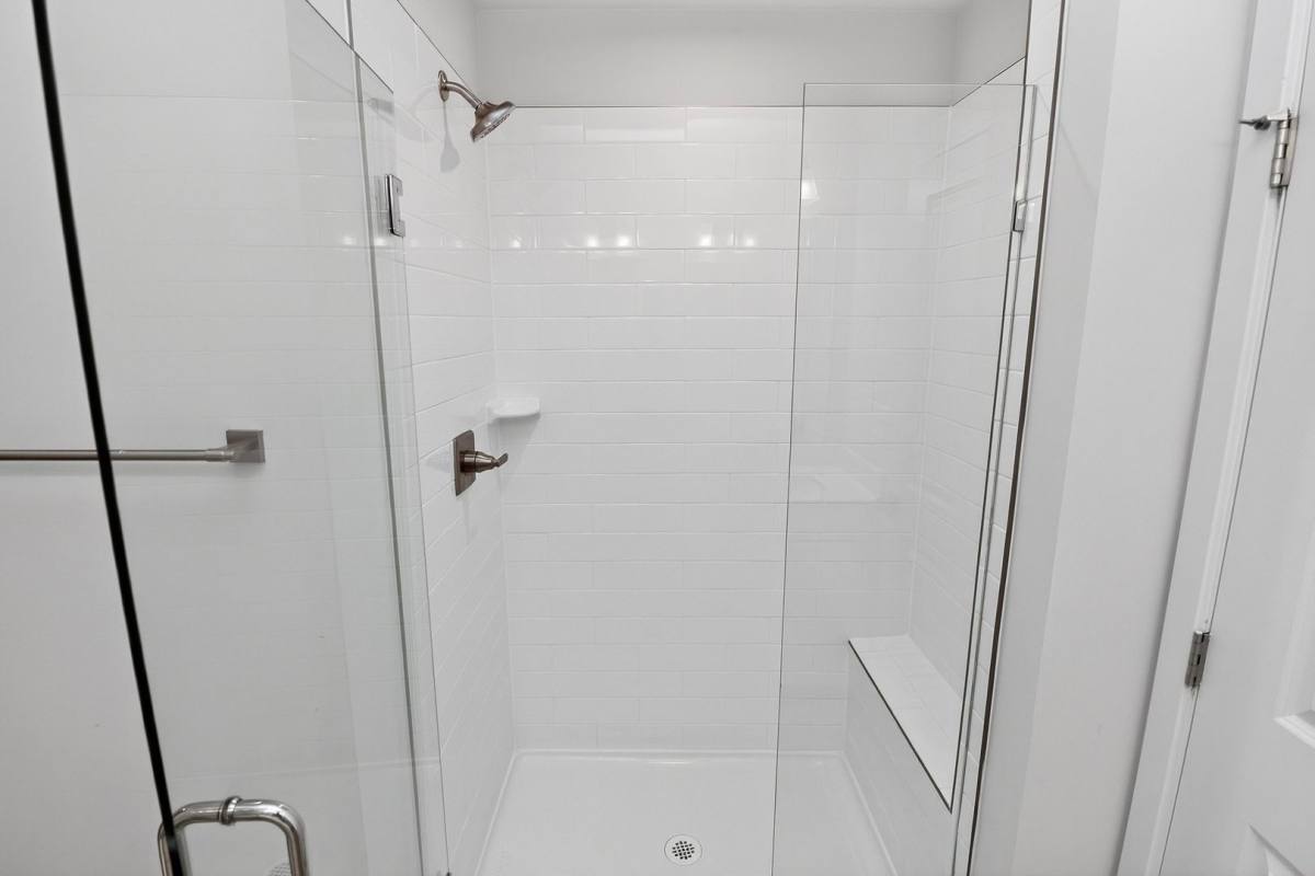Townhouse for rent at 948 Broad River Lane, Charlotte, NC 28211