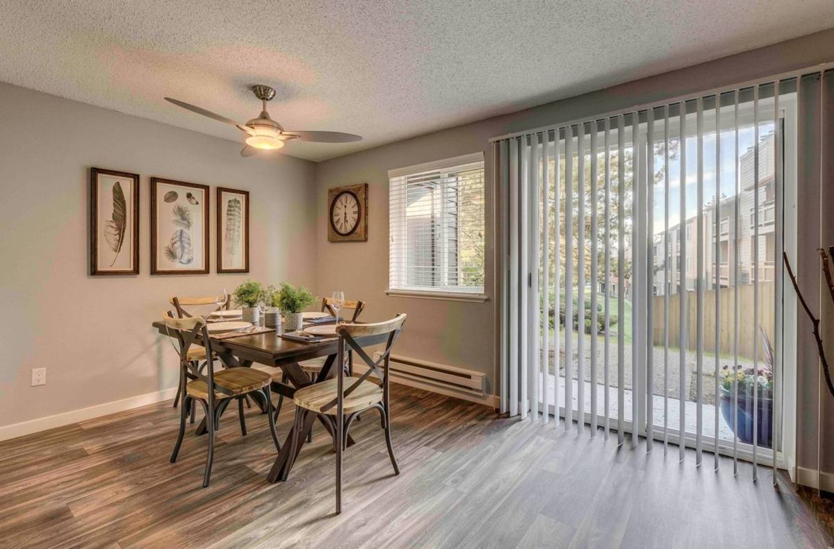 Apartment for rent at 29225 Military Rd S, Federal Way, WA 98003