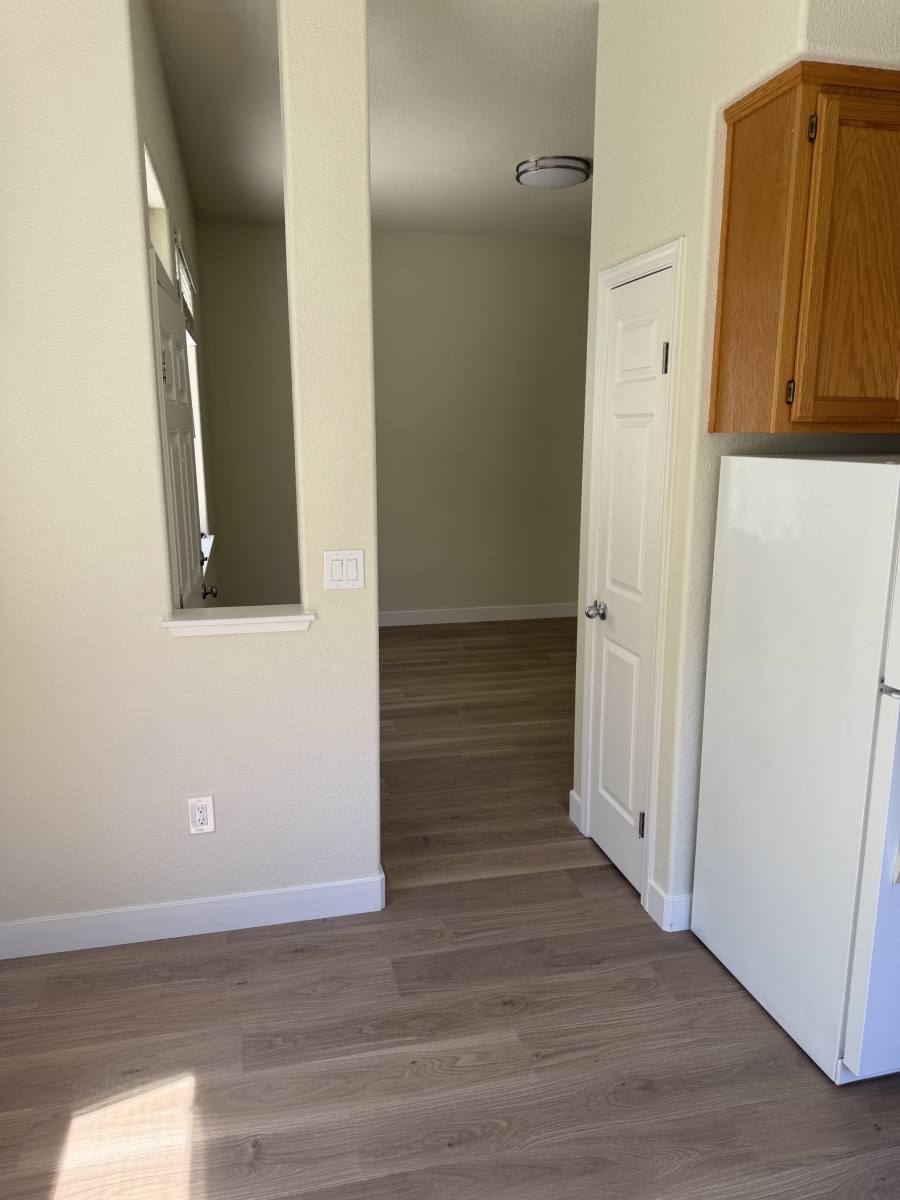 Apartment for rent at 9 Cardinal Way, Santa Rosa, CA 95409