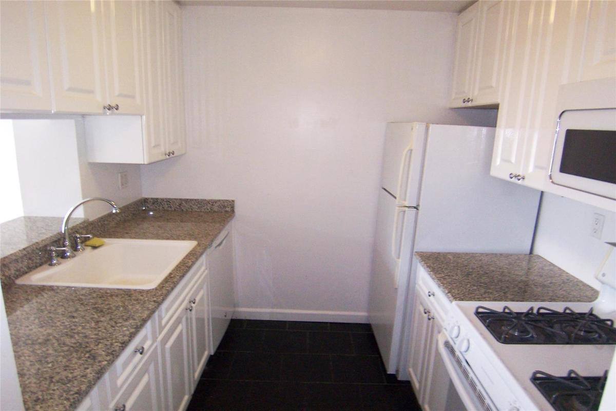 Apartment for rent at 401 W 22nd St #7B, New York, NY 10011