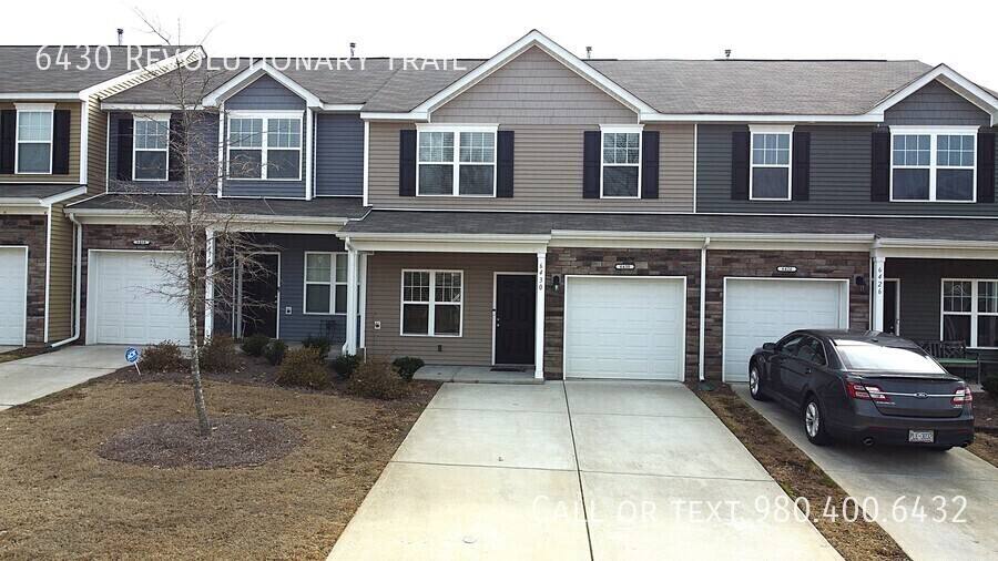 Townhouse for rent at 6430 Revolutionary Trail, Charlotte, NC 28217