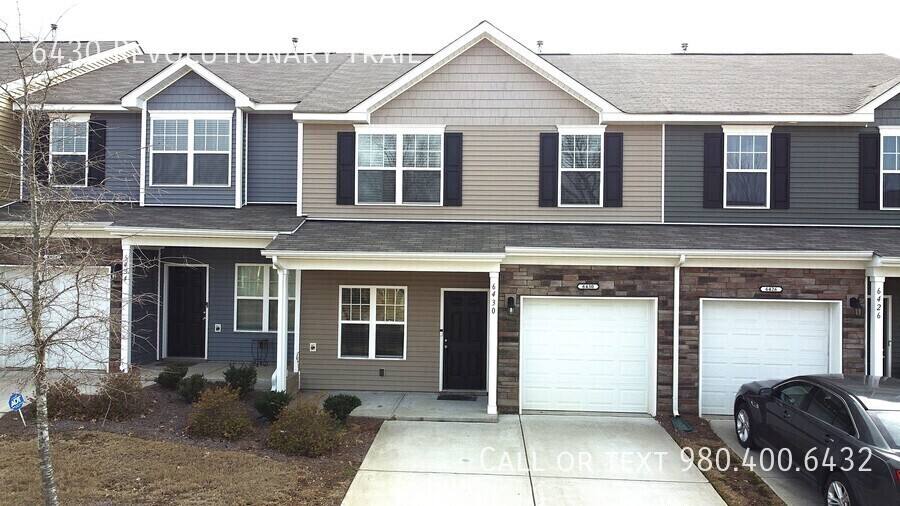 Townhouse for rent at 6430 Revolutionary Trail, Charlotte, NC 28217