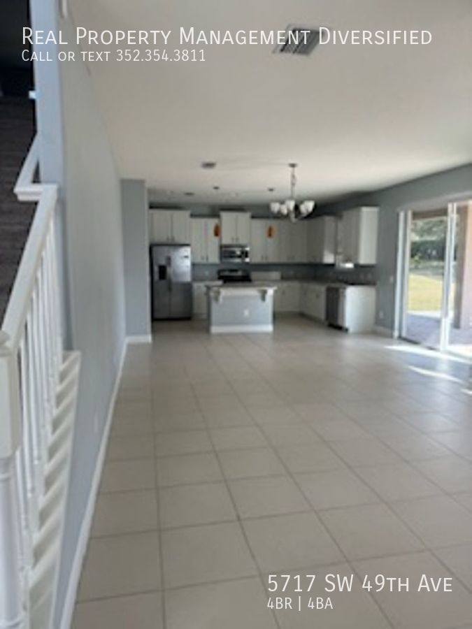 House for rent at 5717 SW 49th Ave, Ocala, FL 34474