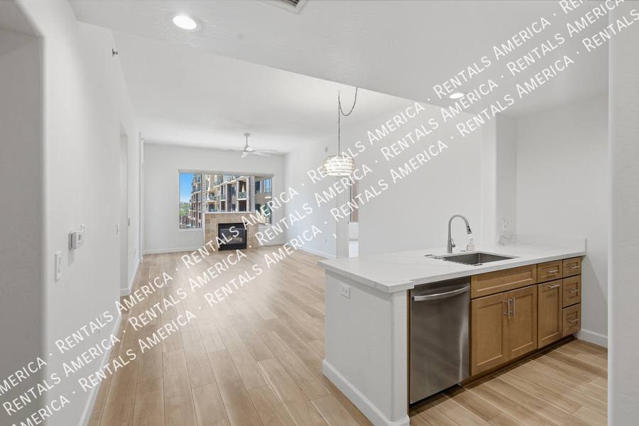 Condo for rent at 2302 N Central Ave #409, Phoenix, AZ 85004