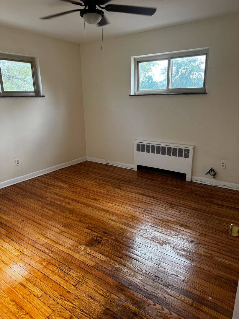 Apartment for rent at 931 Tennesee Ave #6, Cincinnati, OH 45229