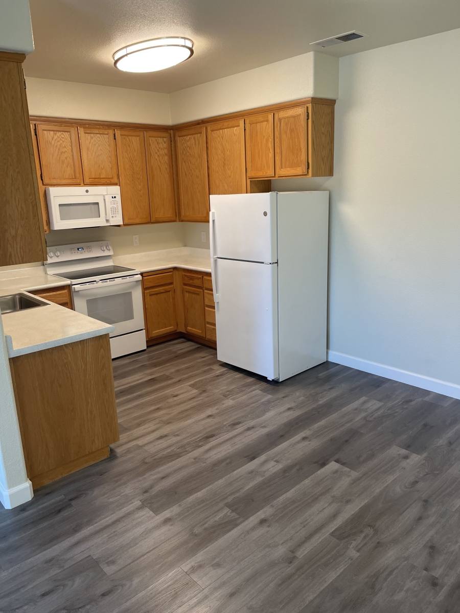 Apartment for rent at 1048 Prospect Ave #204, Santa Rosa, CA 95409