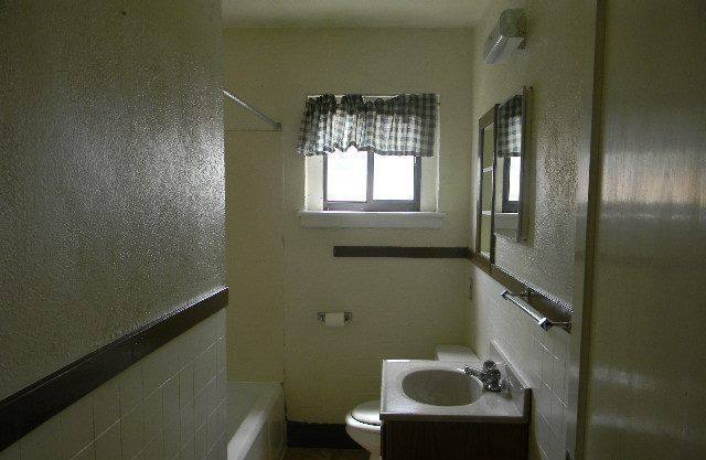 Apartment for rent at 174 E Flaming Gorge Way #7, Green River, WY 82935