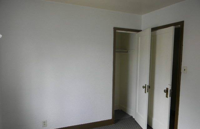 Apartment for rent at 174 E Flaming Gorge Way #7, Green River, WY 82935