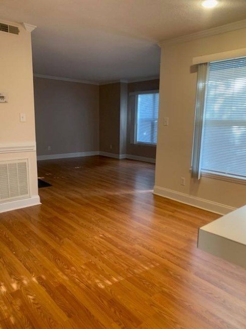 Apartment for rent at 3800 Old Rosebud Court, Clemmons, NC 27012