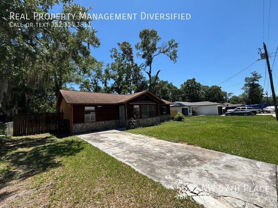 House for rent at 5532 NW 57th Place, Ocala, FL 34482