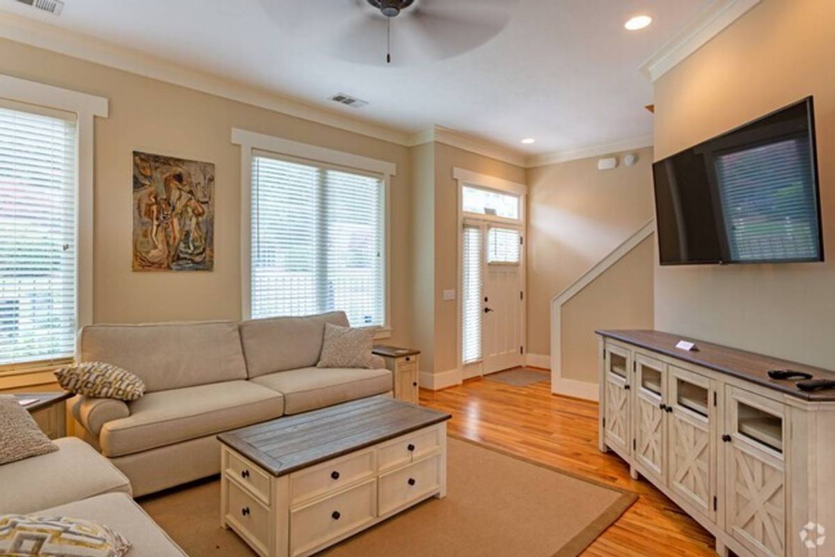 Townhouse for rent at 1339 Hancock Court, Tallahassee, FL 32304