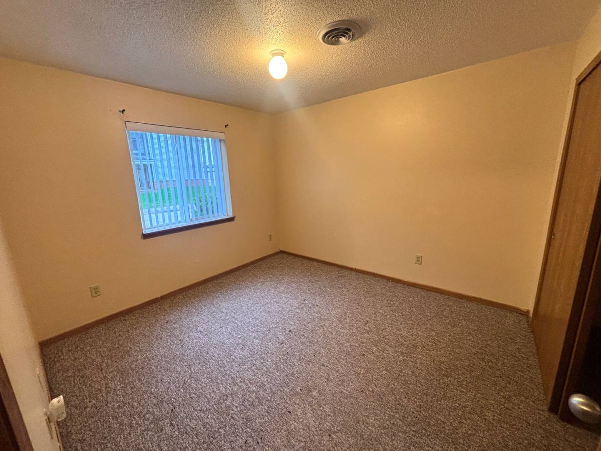 Apartment for rent at 815 S Dousman St #2, Prairie Du Chien, WI 53821