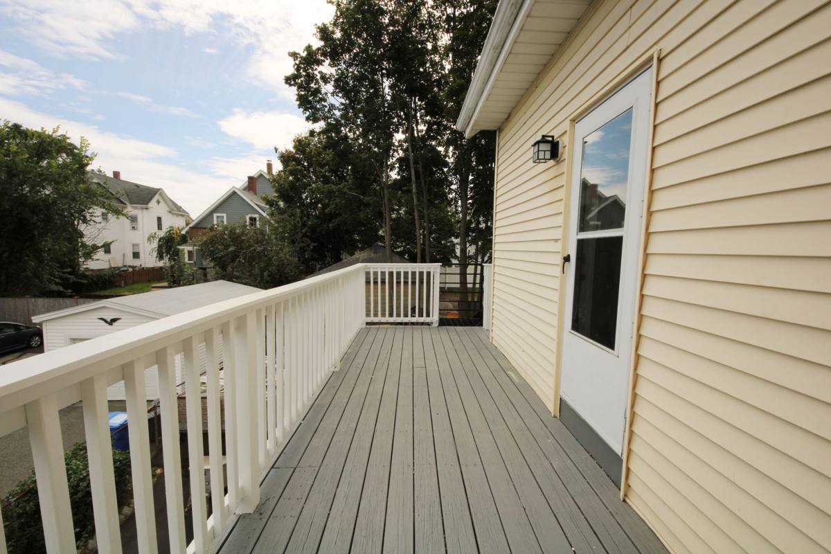 House for rent at 91 Cushing #2, Waltham, MA 02453