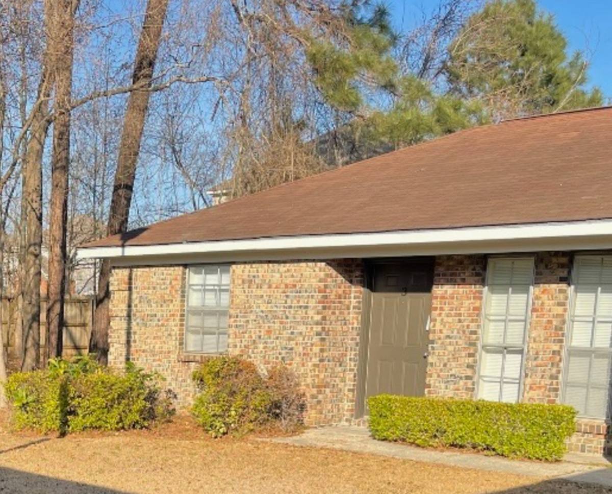 Apartment for rent at 700 N 28th Ave, Hattiesburg, MS 39401