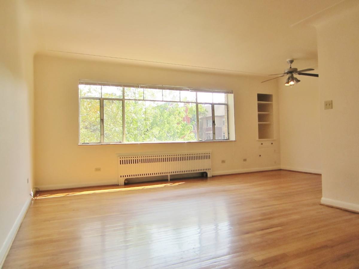 Apartment for rent at 1135 N Grant St #106, Denver, CO 80203