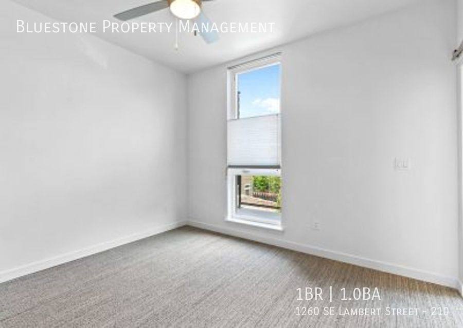 Apartment for rent at 1260 SE Lambert St #210, Portland, OR 97202