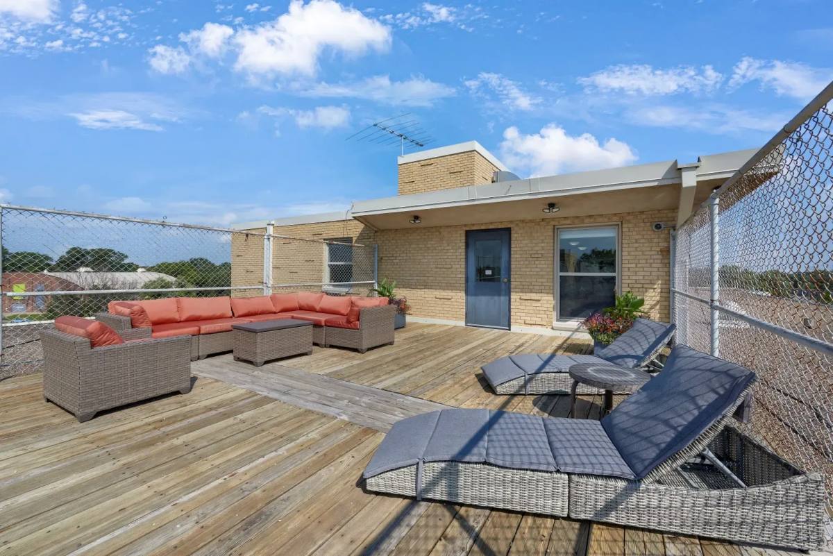 Apartment for rent at 3000 Mn Highway 100, Minneapolis, MN 55416