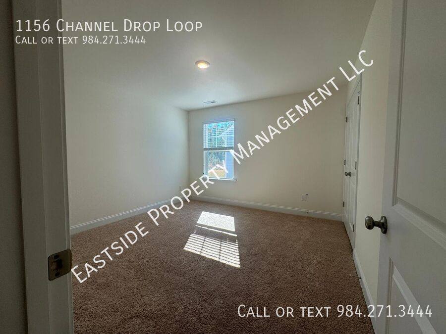 House for rent at 1156 Channel Drop Loop, Zebulon, NC 27597
