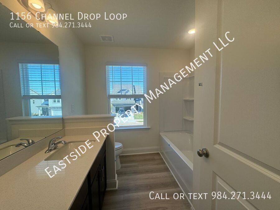 House for rent at 1156 Channel Drop Loop, Zebulon, NC 27597