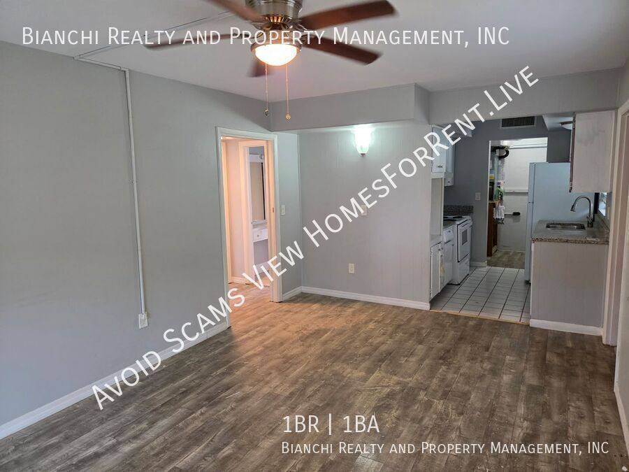 Apartment for rent at 2939 Los Altos Dr #B, Largo, FL 33770