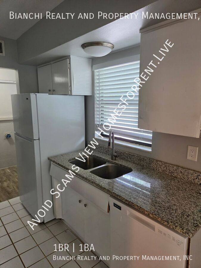 Apartment for rent at 2939 Los Altos Dr #B, Largo, FL 33770