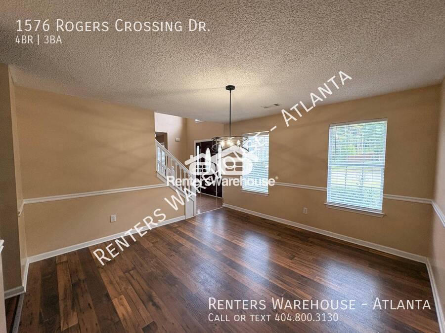 House for rent at 1576 Rogers Crossing Dr, Lithonia, GA 30058