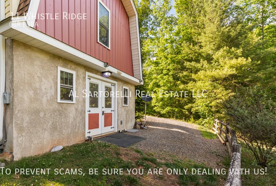 Apartment for rent at 11 Whistle Ridge, Candler, NC 28715
