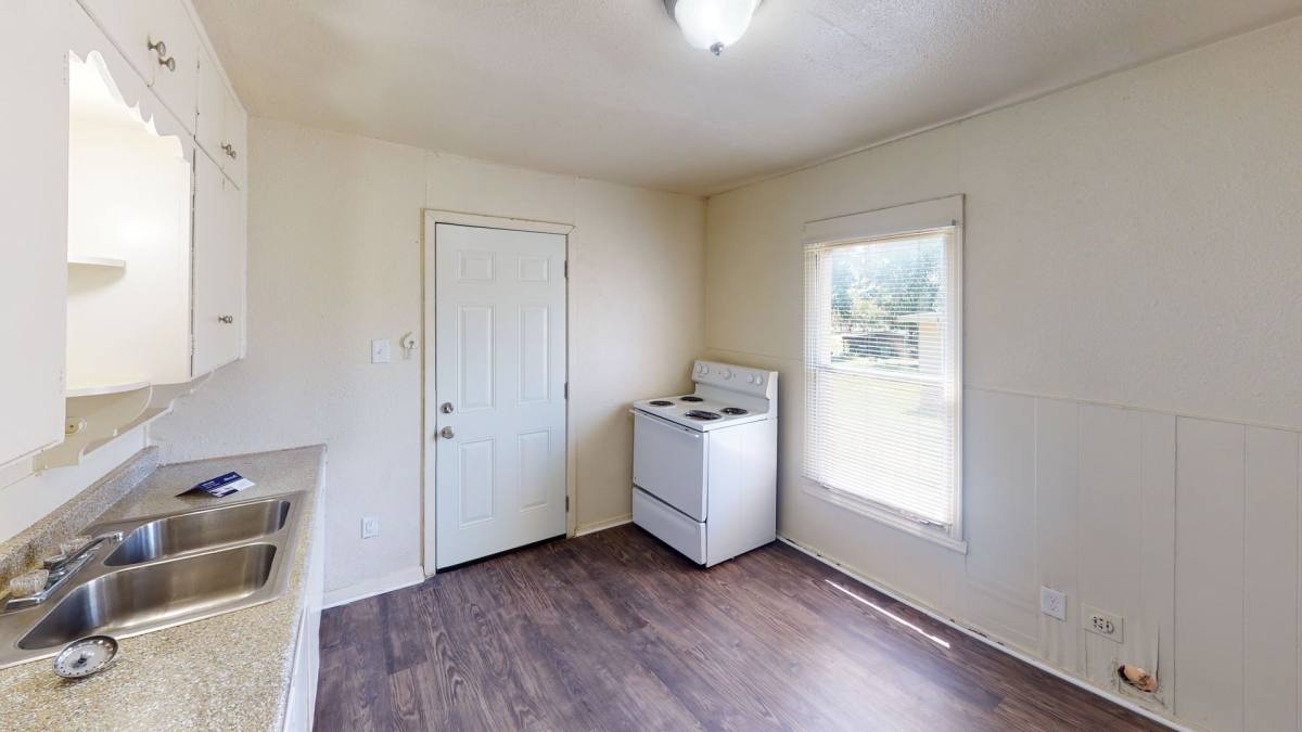 House for rent at 2119 Bernard St, Denton, TX 76205