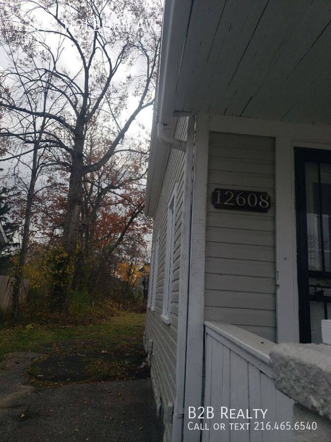 Apartment for rent at 12608 Holborn Ave, Cleveland, OH 44105