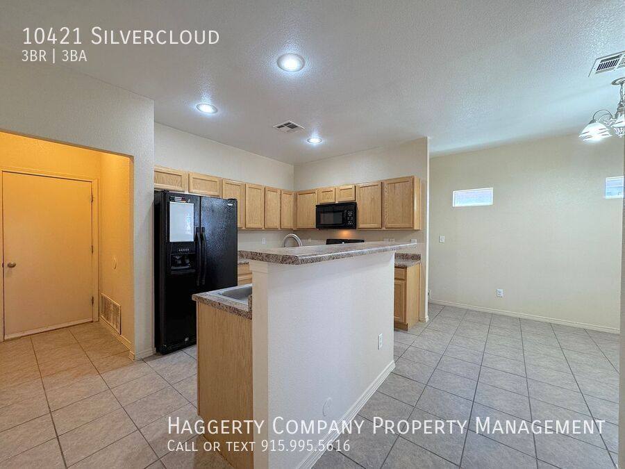 House for rent at 10421 Silvercloud, El Paso, TX 79924