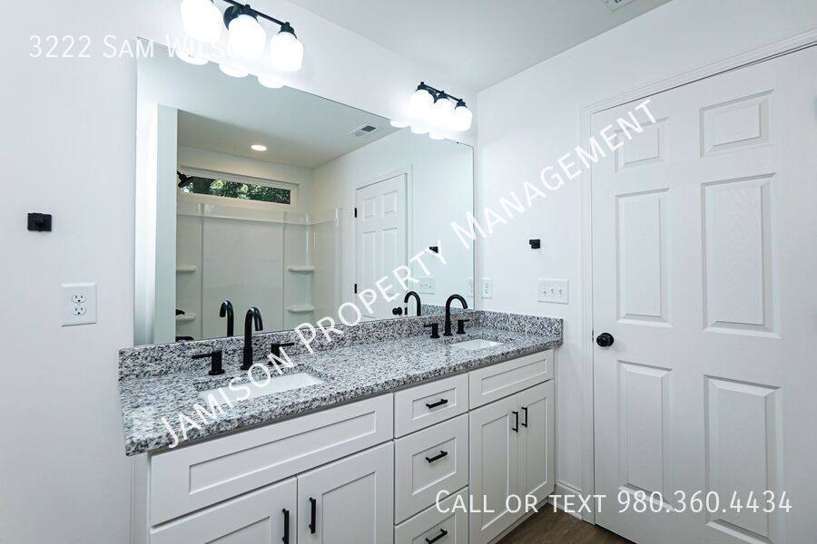 Townhouse for rent at 3222 Sam Wilson Rd, Charlotte, NC 28214