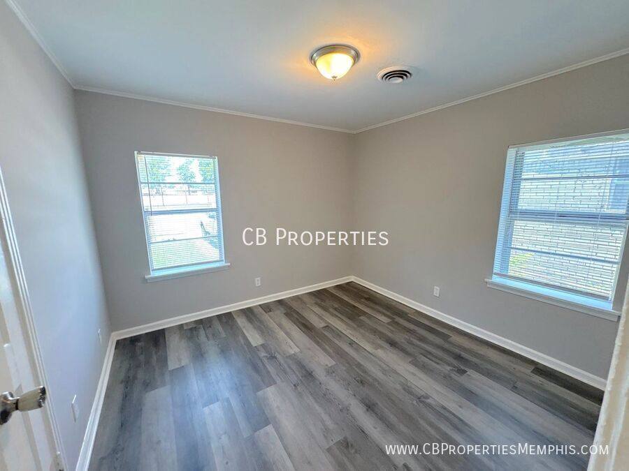 House for rent at 310 Jones St, Memphis, TN 38105