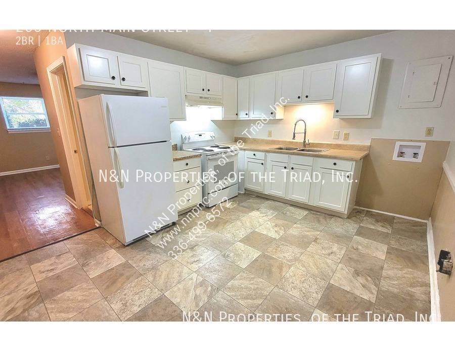 Apartment for rent at 205 N Main St #F, King, NC 27021
