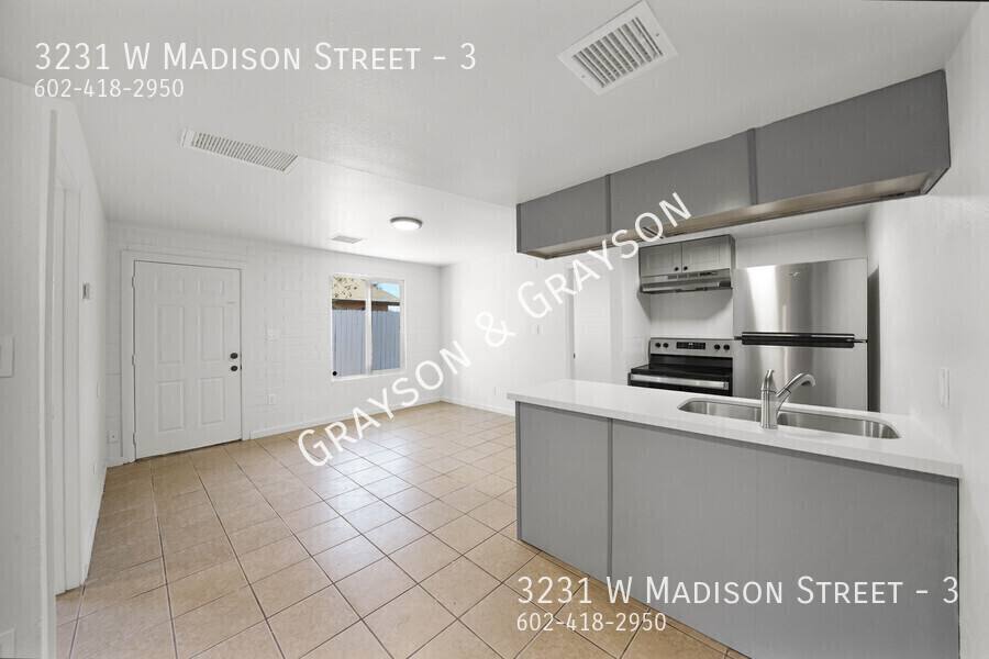 Apartment for rent at 3231 W Madison St #3, Phoenix, AZ 85009