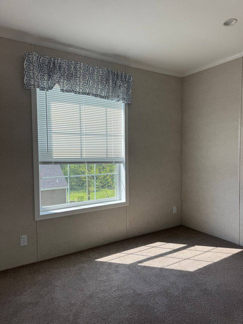 Apartment for rent at 465 Royal Manor Rd #5, Easton, PA 18042