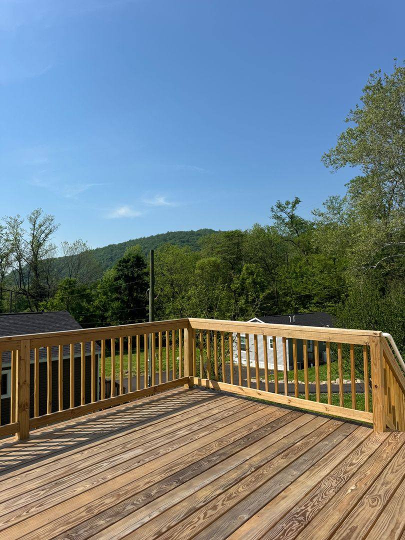 Apartment for rent at 465 Royal Manor Rd #5, Easton, PA 18042