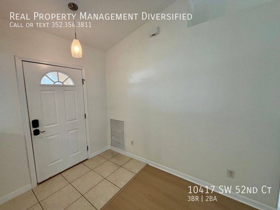 House for rent at 10417 SW 52nd Court, Ocala, FL 34476