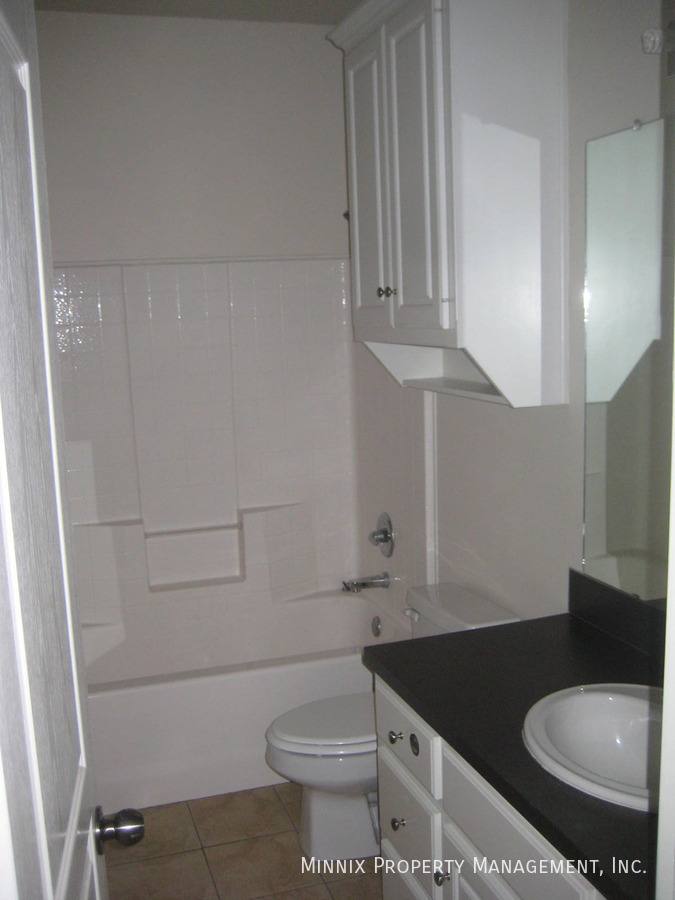 Townhouse for rent at 5705 Fordham St #B, Lubbock, TX 79416