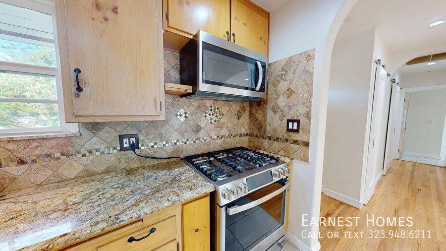 House for rent at 19022 Sylvan St, Reseda, CA 91335