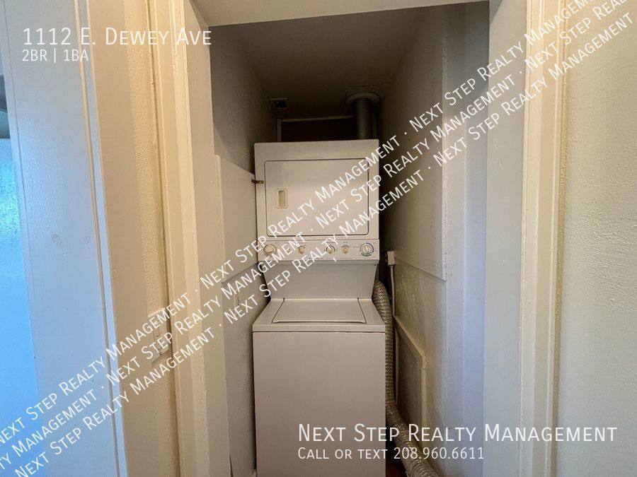 House for rent at 1112 E Dewey Ave, Nampa, ID 83686