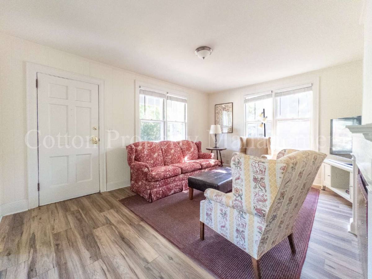 House for rent at 318 Central Blvd, Wilmington, NC 28401