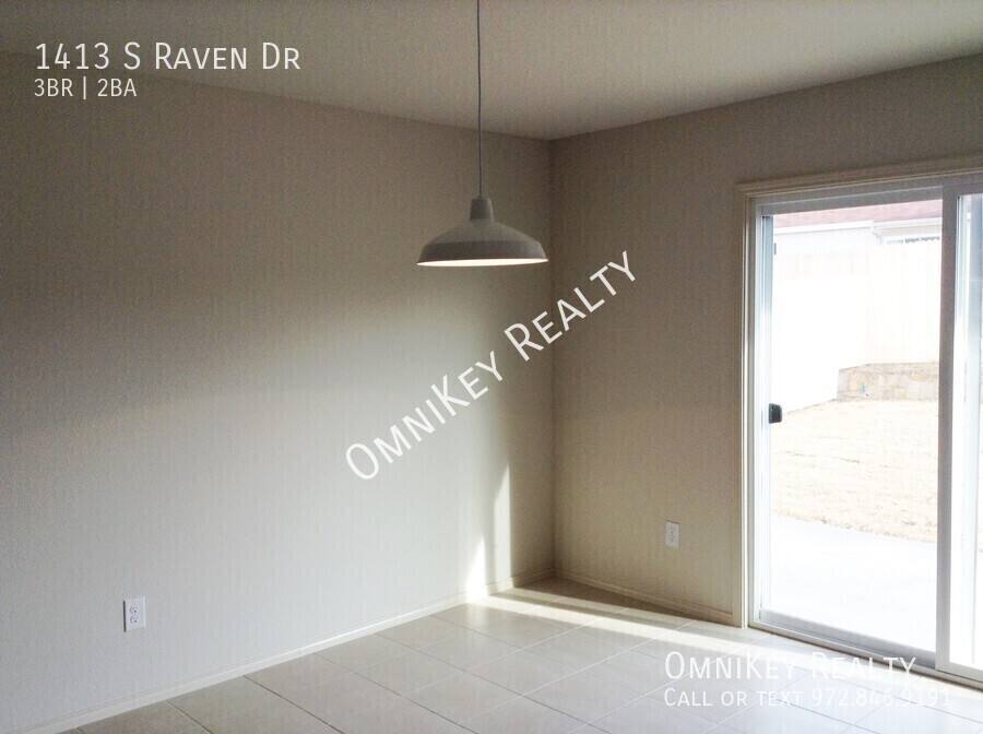 House for rent at 1413 S Raven Dr, Sherman, TX 75092
