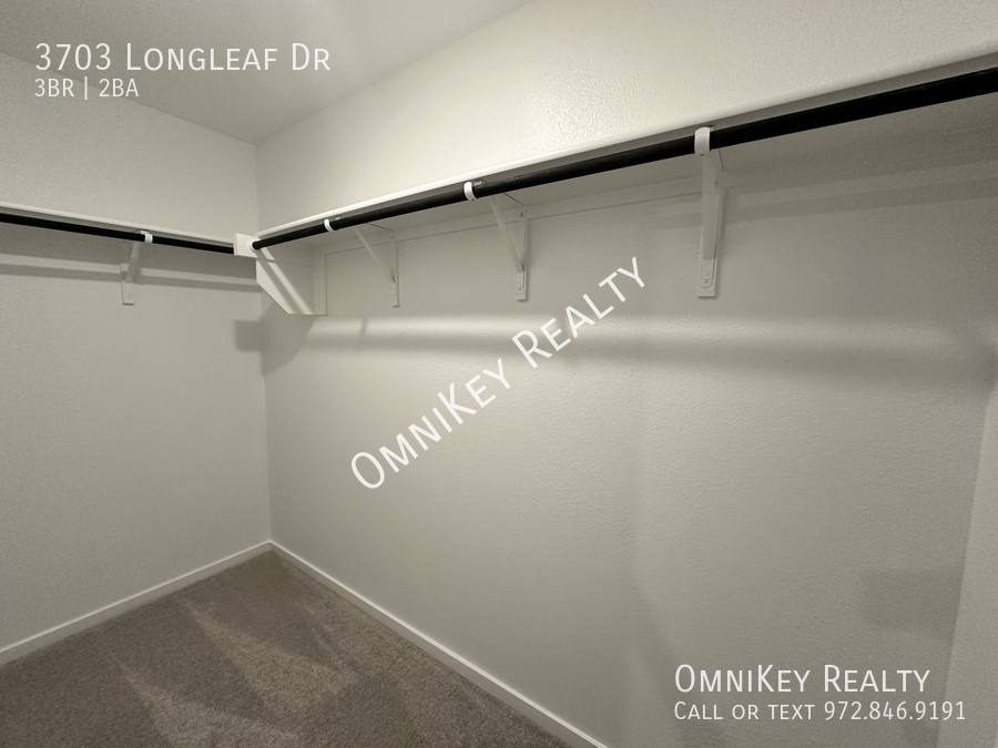 House for rent at 3703 Longleaf Dr, Sherman, TX 75092