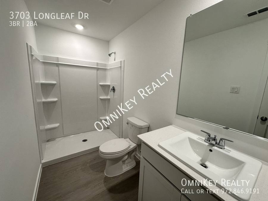 House for rent at 3703 Longleaf Dr, Sherman, TX 75092