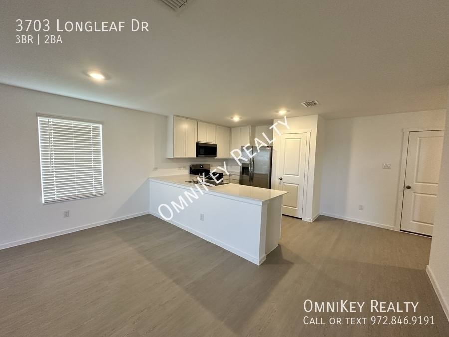 House for rent at 3703 Longleaf Dr, Sherman, TX 75092
