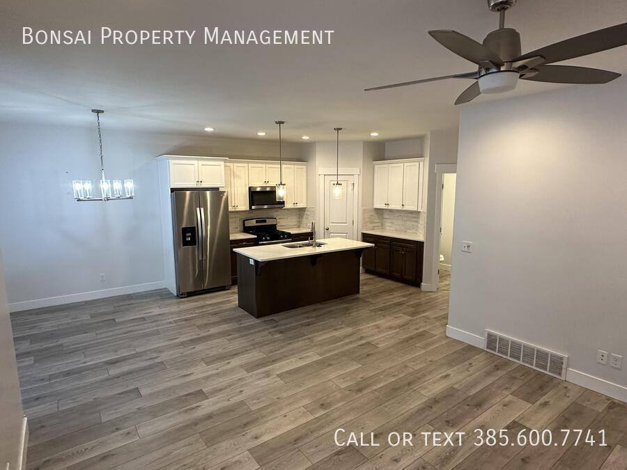 Townhouse for rent at 4343 W Hemsley Lane, South Jordan, UT 84095