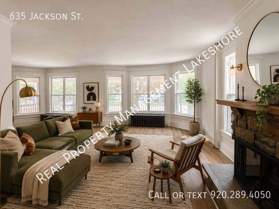 House for rent at 635 Jackson St, Oshkosh, WI 54901