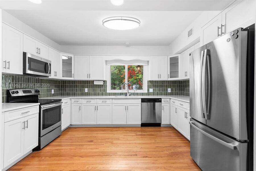 House for rent at 3945 Loquat Ave, Miami, FL 33133