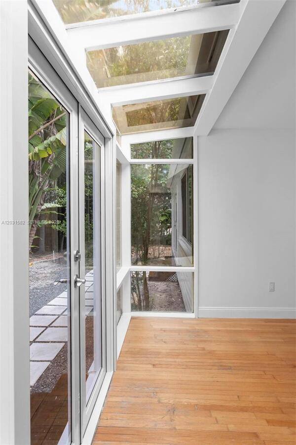 House for rent at 3945 Loquat Ave, Miami, FL 33133